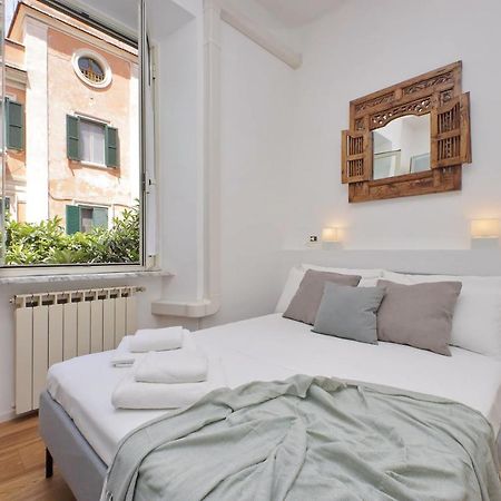 Segneri Viale Trastevere Rome Luaran gambar